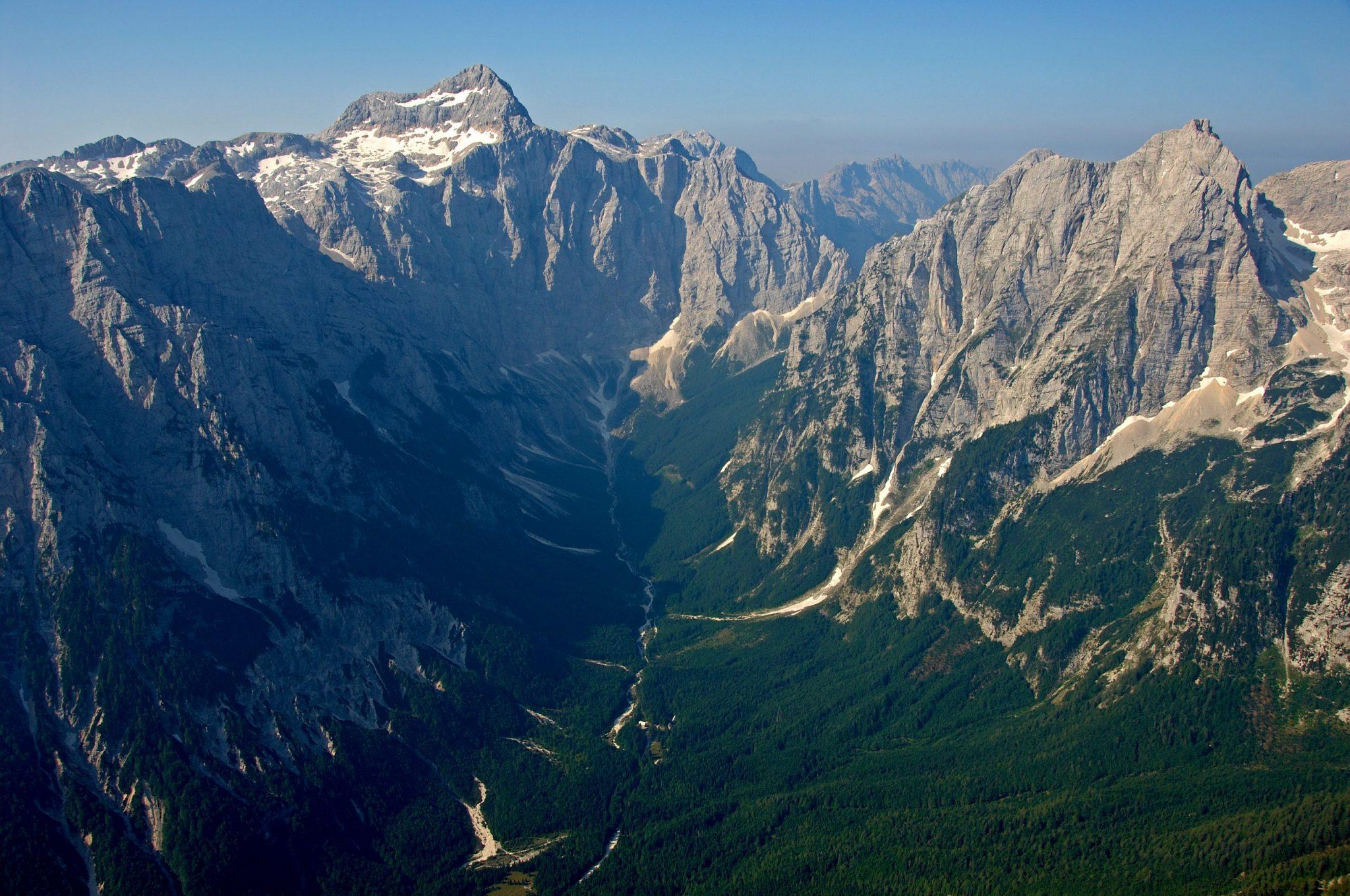 Dolina Vrata mountain landscape